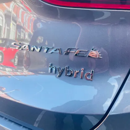 dashboard-camera-fitter-in-blackpool-hyundai-santa-fe